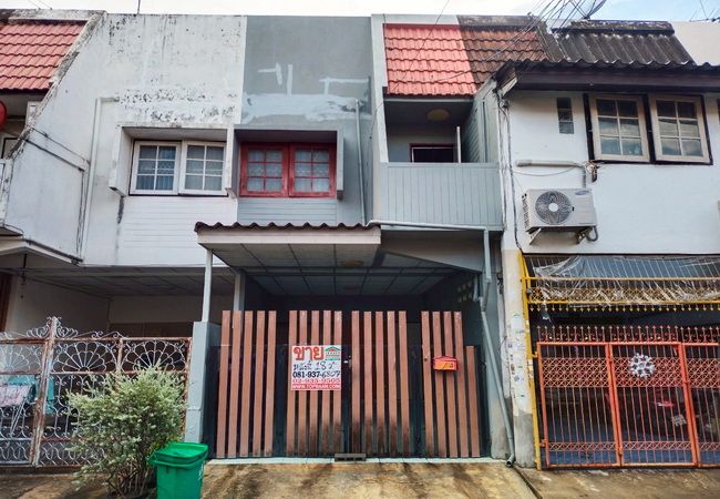 ขายทาวน์เฮาส์ - ขายทาวน์เฮ้าส์ ซอยสวนสยาม 13 ถนนเสรีไทย เขตคันนายาว กรุงเทพมหานคร