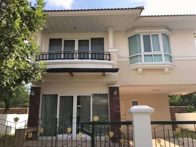 ให้เช่าบ้าน - ให้เช่า บ้านเดี่ยว2ชั้น 64ตรว. ถนนร่มเกล้า เขตมีนบุรี ติดถนนใหญ่ ใกล้มหาวิทยาลัยเกษมบัญฑิต