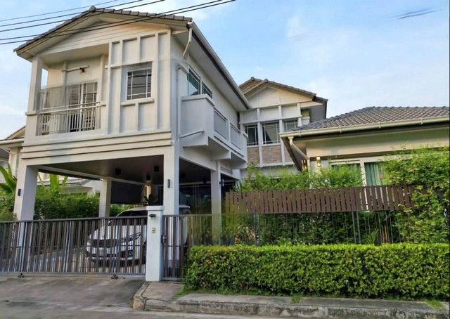 ให้เช่าบ้าน - ให้เช่าบ้านหลังใหญ่ หมู่บ้านมัณฑนา กรุงเทพกรีฑา 7 ใกล้MRTศรีกรีฑา