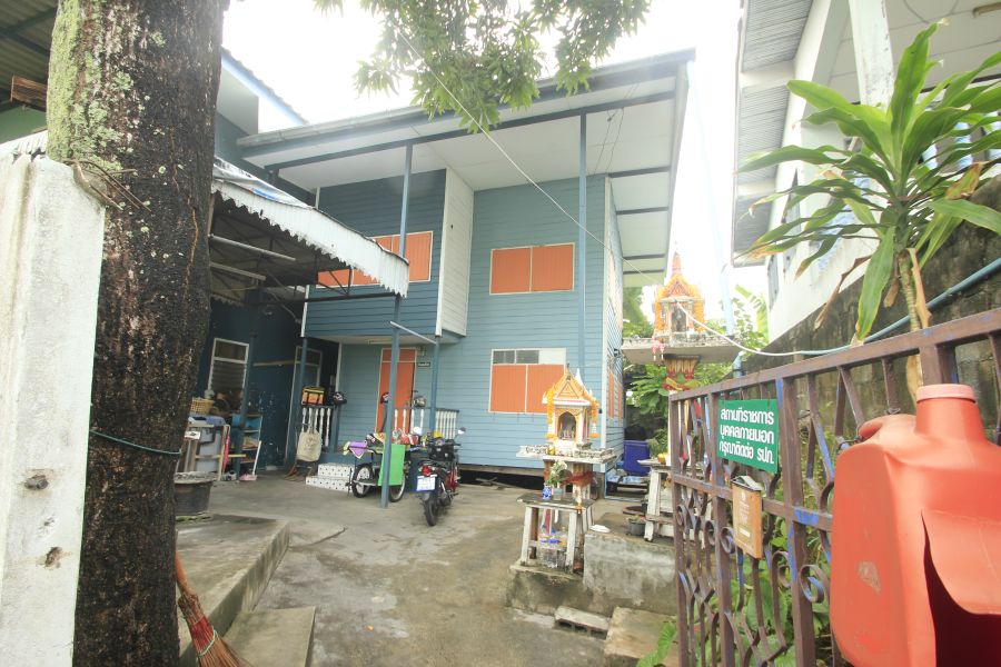 ขายอพาร์ทเม้นท์ / โรงแรม - ขายกิจการหอพักเทอดไท กำนันแม้น ซ.ศาลธนบุรี48/3 ที่ดิน50วา 6ห้องเช่า บ้านเดี่ยว2ชั้น1หลัง ใกล้รถไฟฟ้าสถานีบางหว้า โฮมโปรกัลปพฤกษ์ ซีคอนบางแค