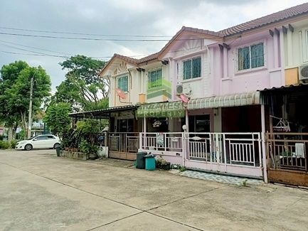 ขายทาวน์เฮาส์ - หมู่บ้านพฤกษาวิลล์4 เพชรเกษม69 ขายด่วน ทาวน์เฮ้าส์ 2 ชั้น เนื้อที่ 16.10 ตร.ว ทำเลดี ต่อเติมครบ พร้อมอยู่