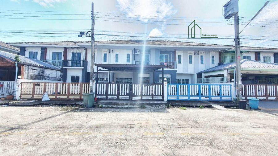 ขายทาวน์เฮาส์ - ทาวน์โฮม 2 ชั้น หมู่บ้านมัณฑิรา บางพลี-ตำหรุ พร้อมอยู่