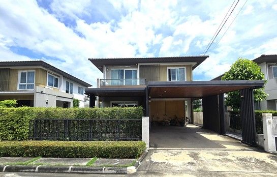 ขายบ้าน - ถูกสุดๆ บ้านเดี่ยว หมู่บ้าน มัณฑนา เลค วัชรพล