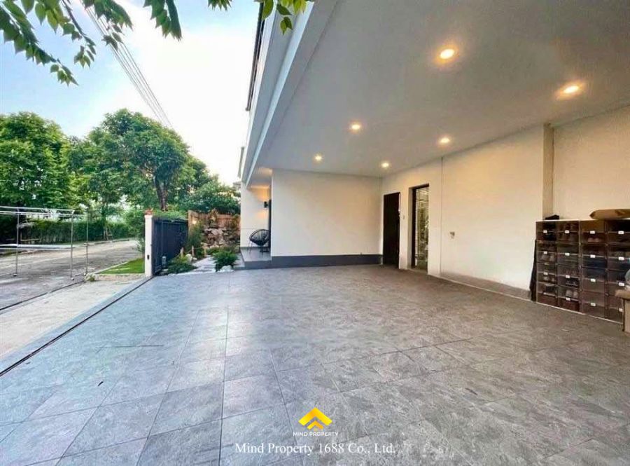 ขายบ้าน - บ้านเดี่ยว 2 ชั้น พร้อมอยู่ ม.เซนโทร วงแหวน-จตุโชติ ใกล้มหาวิทยาลัยเวสเทิร์นวิทยาเขต ทางด่วนกาญจนาภิเษก แฟชั่นไอแลนด์ พรอมานาด เซ็นทรัลรามอินทรา