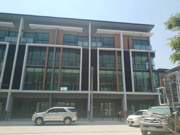 ให้เช่าอาคารพาณิชย์ / สำนักงาน - ให้เช่าโฮมออฟฟิศ 4 ชั้นย่านถนนสุคนธสวัสดิ์ โครงการ Premium Place Kaset-Nawamin : พรีเมี่ยมเพลส เกษตร-นวมินทร์รามอินทรา