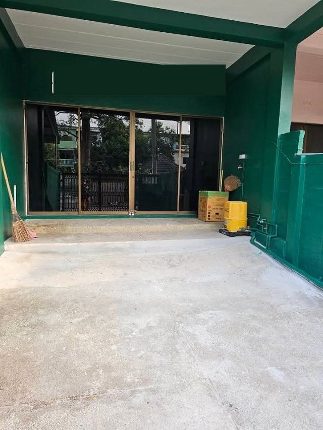 ให้เช่าทาวน์เฮาส์ - ทาวน์โฮม 3 ชั้น รีโนเวทใหม่ BTS วุฒากาศ 5.9 กม. เซ็นทรัล พระราม 2 2.1 กม.3-4นอน 3 น้ำ วิวสวน ถ.พระราม 2 กาญจนาภิเษก