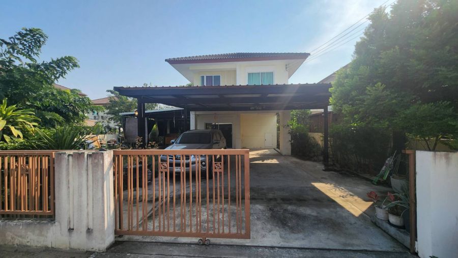 ขายบ้าน - ขายบ้านเดี่ยว 2 ชั้นโครงการมายโฮม ซิลเวอร์เลค สุวินทวงศ์ 78 เนื้อที่ 105.8 ตร.ว. มีทะเลสาบขนาดใหญ่ในโครงการ