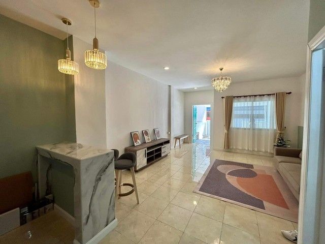 ขายทาวน์เฮาส์ - ขาย ทาวน์โฮม 2 ชั้น หมู่บ้านปัณณธร3 พรประภานิมิต พัทยา ไม่มีค่าส่วนกลาง ตกแต่งพร้อมเข้าอยู่