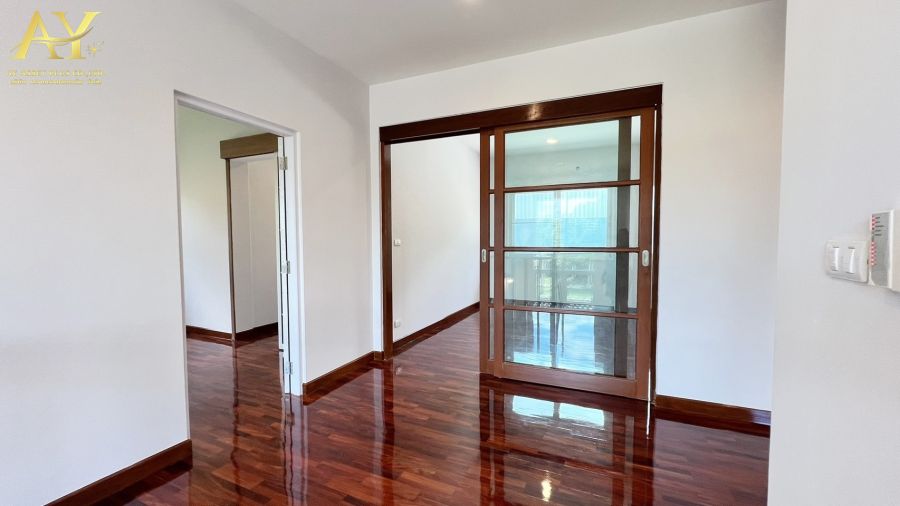 ขายบ้าน - ขายบ้านหรูหลังใหญ่ ขนาด140.ตรว.โครงการวรารมย์ พรีเมี่ยม วัชรพล-จตุโชติ ออเงิน สายไหม กทม.