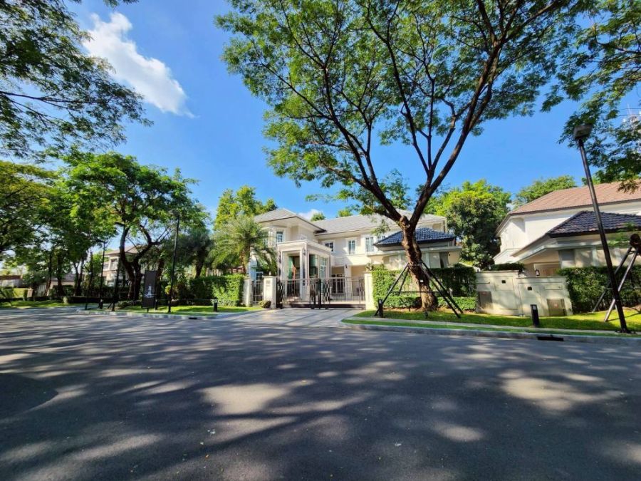 ขายบ้าน - ขายบ้านเดี่ยว 2 ชั้น Granada PinKlao PhetchKasem สวยหรู ขนาด 177.8 ตร.วา 685 ตร.ม. ถนนกาญจนาภิเษก ใกล้เดอะมอลล์บางแค