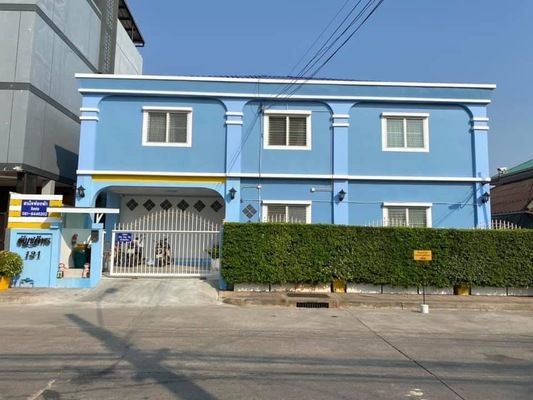 ขายอพาร์ทเม้นท์ / โรงแรม - ขายด่วน! หอพักลาดกระบัง 2 ชั้น ใกล้สนามบินสุวรรณภูมิ ราคาพิเศษ 9.8 ล้าน (รหัส 92698 )