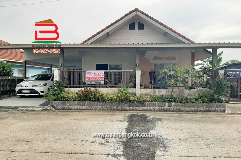 ขายบ้าน - บ้านเดี่ยว 1 ชั้น หลังริม หมู่บ้าน สวนธนพร ลำลูกกา คลอง8 เนื้อที่ 60 ตรว. ถนนลำลูกกา อ.ลำลูกกา ปทุมธานี