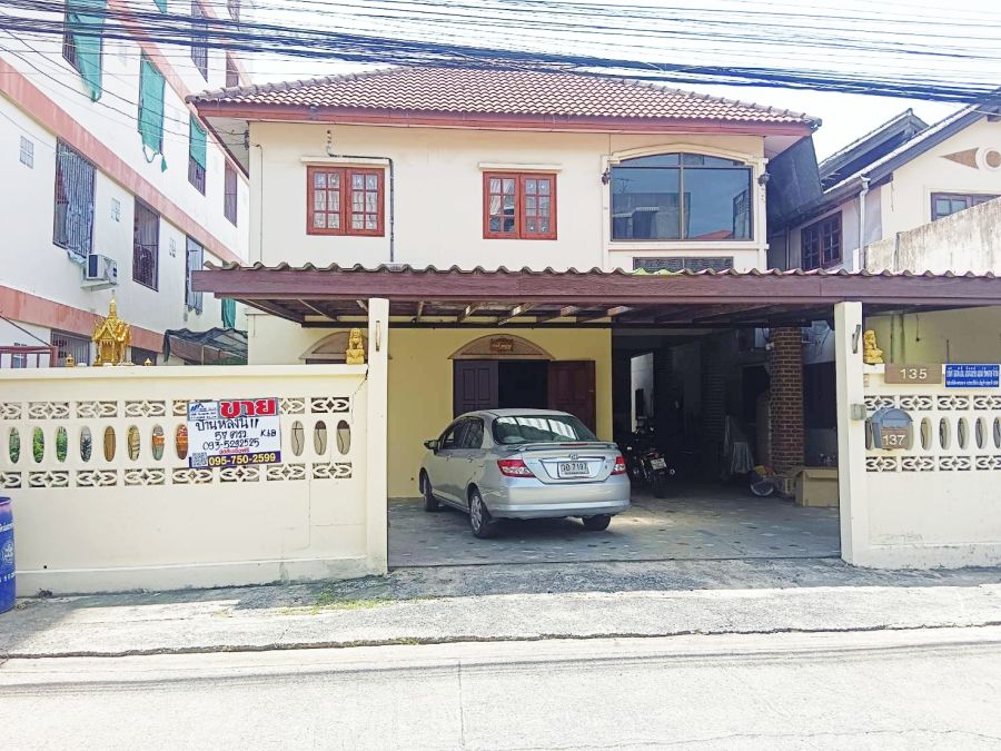 ขายบ้าน - ขายถูก บ้านเดี่ยว 2 ชั้น ซ.รังสิต-นครนายก4 (สะพานฟ้า)