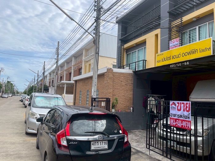 ขายทาวน์เฮาส์ - ขายด่วนทาวน์โฮม 2 ชั้น หมู่บ้านอาร์ เค พาร์ค406 รามอินทรา-คู้บอน