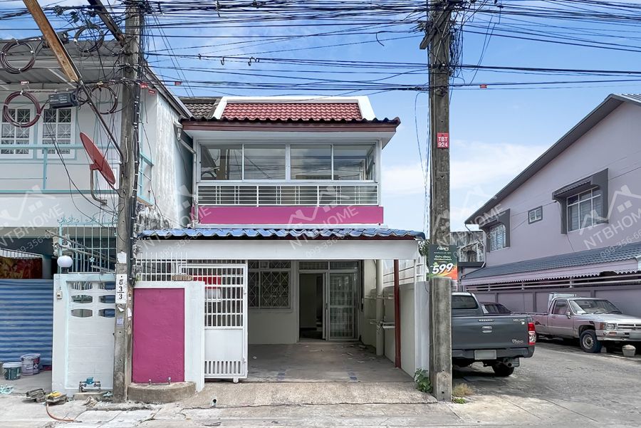 ขายทาวน์เฮาส์ - ทาวน์เฮ้าส์ 2 ชั้น ซอยแก้วเงินทอง 39 จรัญสนิทวงศ์ แปลงมุม ต่อเติมครบพร้อมอยู่ ใกล้ตลาดน้ำตลิ่งชัน