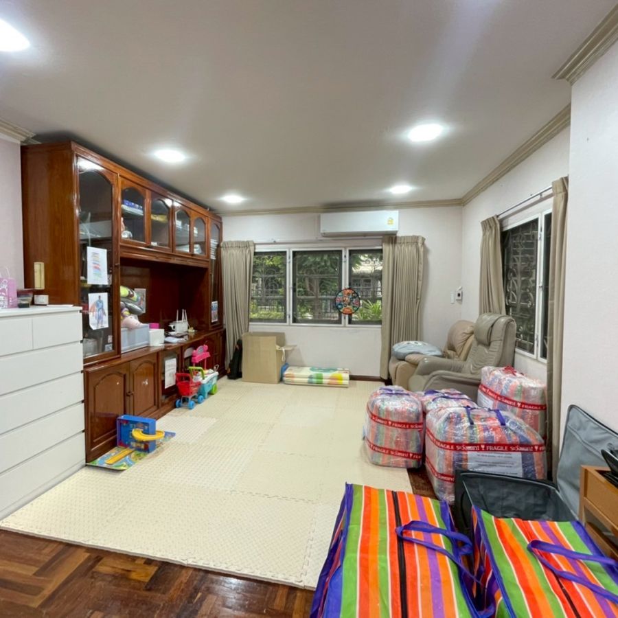 ขายบ้าน - ขายบ้านเดี่ยว95ตรว. ม.กฤษดานคร12 (โซน1) ซ.สวนผัก35 ทำเลดี บ้านสภาพดี ราคาพร้อมคุย