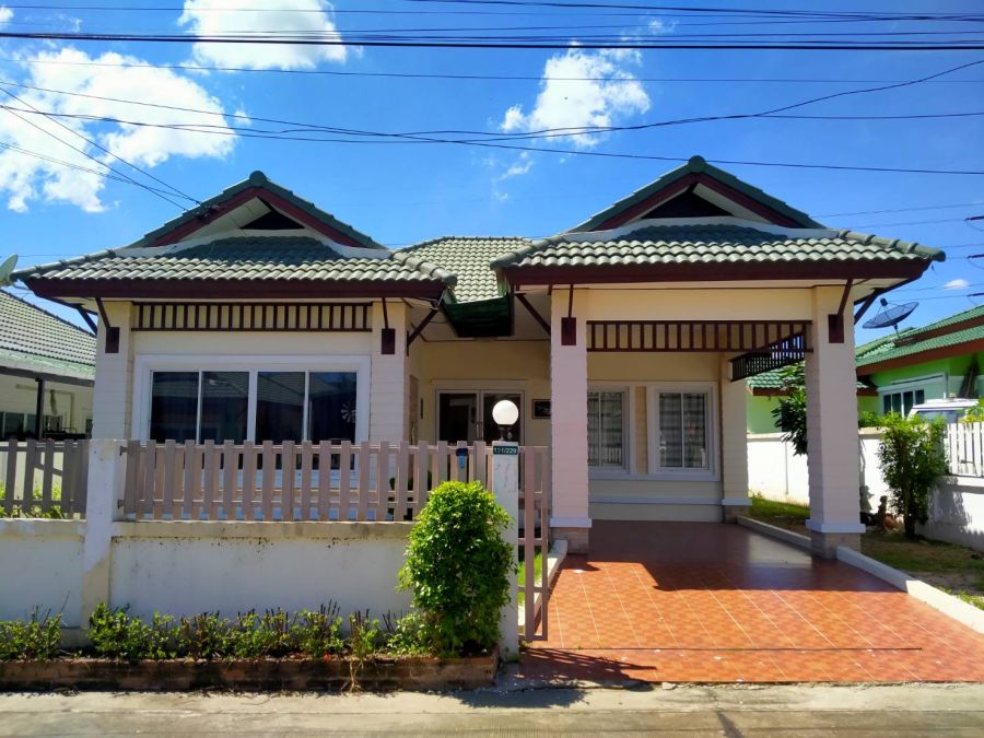 ขายบ้าน - ขายบ้านเดี่ยว หมู่บ้านเพลินใจ 4 เมืองระยอง ทำเลดีเยี่ยมใกล้เซ็นทรัลระยอง ตรงข้ามสถานีขนส่งใหม่ระยอง