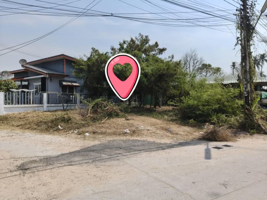 ขายที่ดิน - ขายที่ดินราคาถูก 50 ตรว. ศรีราชา แปลงมุม