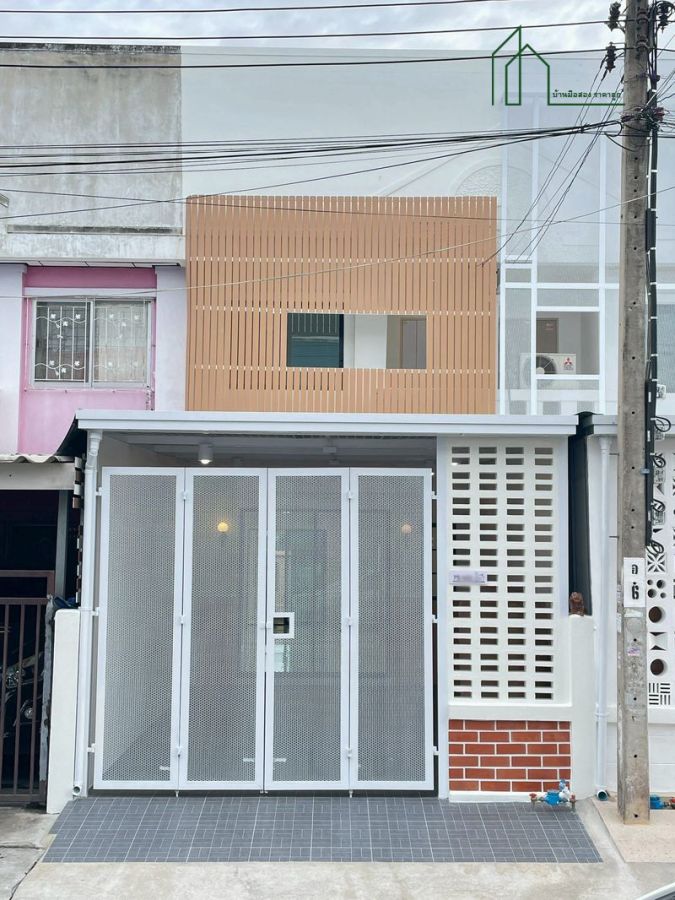 ขายทาวน์เฮาส์ - ทาวน์เฮ้าส์สวย สีขาว มินิมอล นครทองปาร์ควิว 3 บางบัวทอง รีโนเวทใหม่ทั้งหลัง