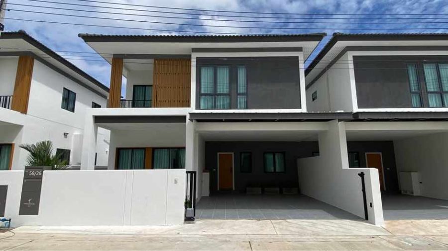 ให้เช่าบ้าน - ให้เช่าบ้านแฝด 3 ห้องนอน ในโครงการหมู่บ้าน ห้วยใหญ่ พัทยา