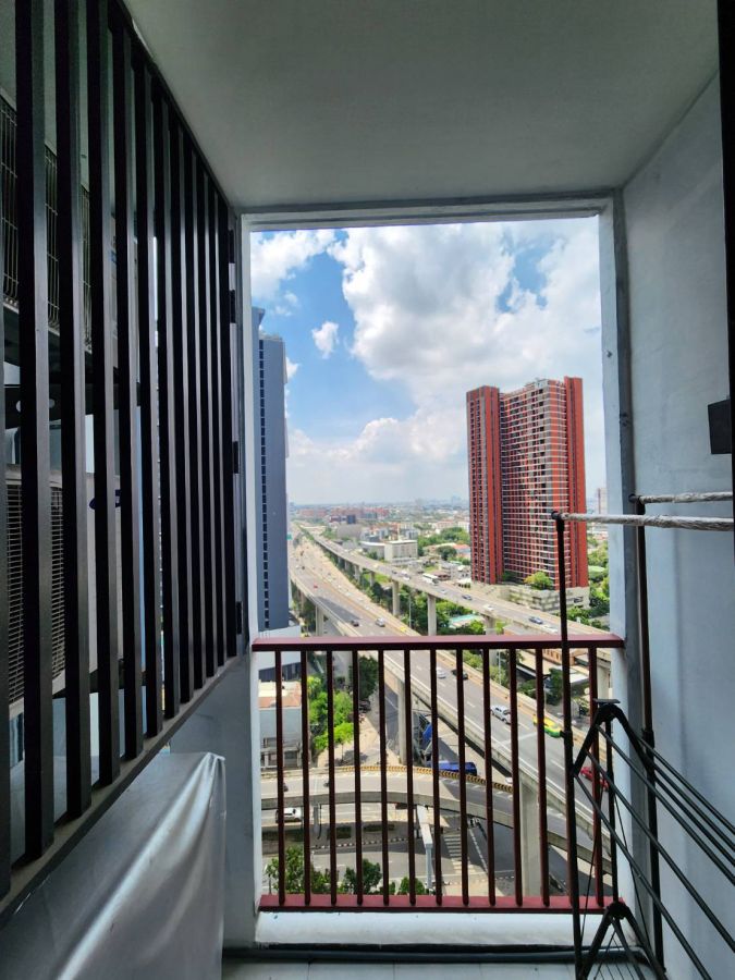 ขายคอนโด - ราคาดีที่สุดสำหรับลงทุน/อยู่อาศัย เพียง 2 ล้านบาท คอนโดแสนสิริ The Base พระราม9-รามคำแหงา