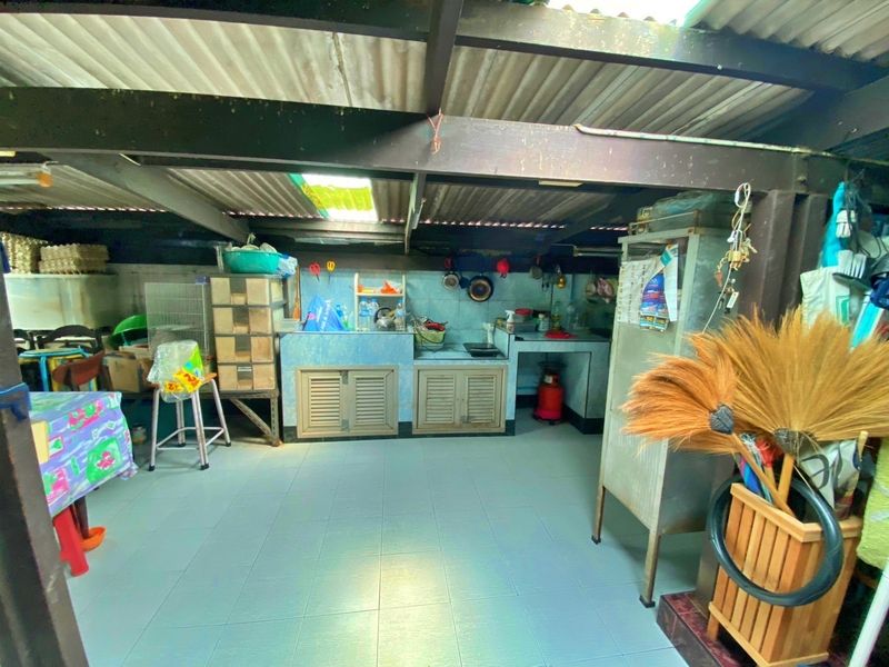 ขายบ้าน - ขายบ้านเดี่ยวสองชั้น พร้อมที่ดิน หมู่บ้านซิเมนต์ไทย ซอย10 เขตจตุจักร งามวงศ์วาน