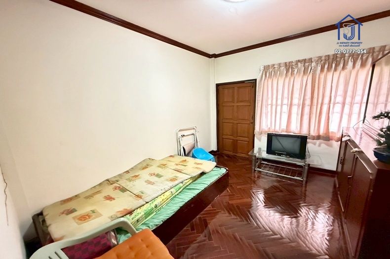 ขายบ้าน - ขายบ้านเดี่ยว 2ชั้น หมู่บ้านแมกไม้ ถนนรามอินทรา ใกล้ทางด่วนส่วนขยายรามอินทรา-อาจณรงค์