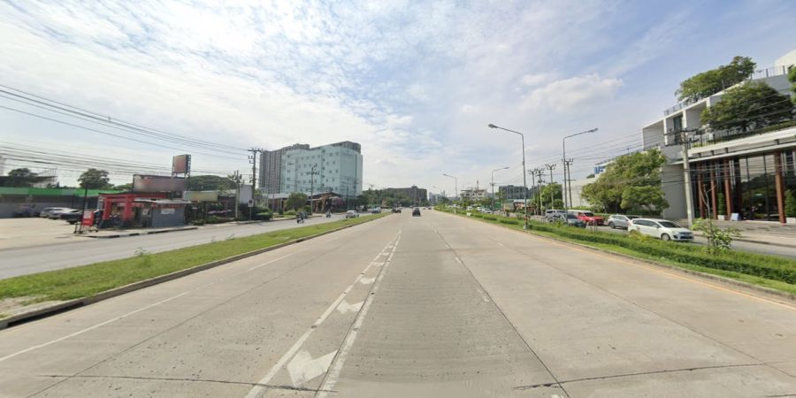 ขายที่ดิน - ขายที่ดินพร้อมสิ่งปลูกสร้าง ติดถนนหัวหมาก (ซอยรามคำแหง 24) !