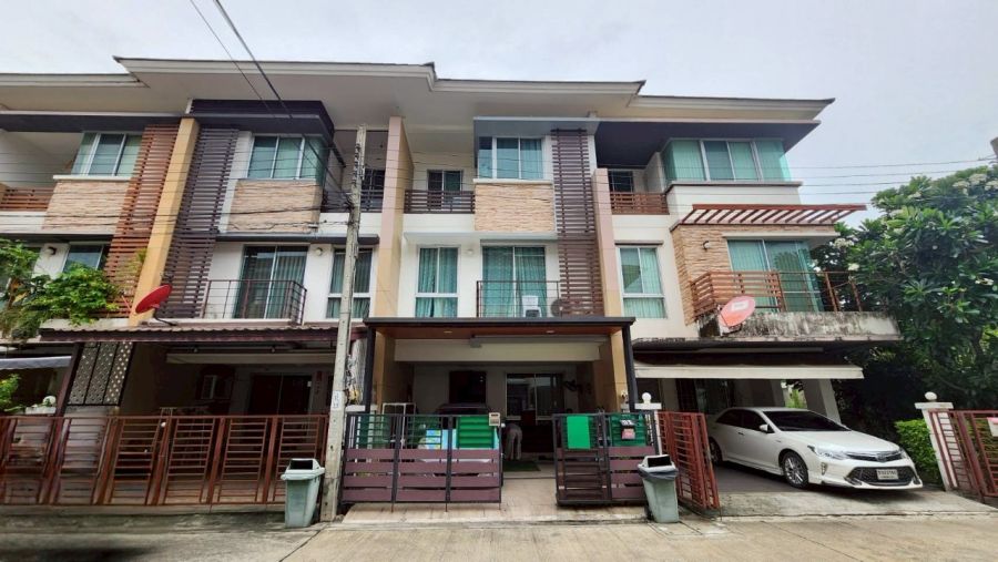 ขายทาวน์เฮาส์ - ขาย ม.พลัส ซิตี้ พาร์ค ซ.งามวงศ์วาน 25 (Plus City Park Ngamwongwan 25 ) ทาวน์โฮม 3 ชั้น ถูกสุดในโครงการ