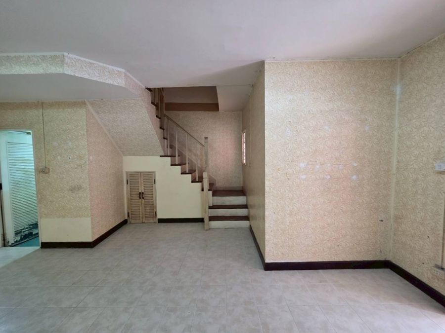 ขายทาวน์เฮาส์ - ขายบ้าน 2 ชั้น หมู่บ้านพฤกษาC คลอง3 คลองหลวง-ปทุมธานี