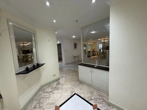 ให้เช่าคอนโด - ให้เช่าฟิฟตี้ ฟิฟท์ ทาวน์เวอร์ ใกล้ BTS สถานีทองหล่อ