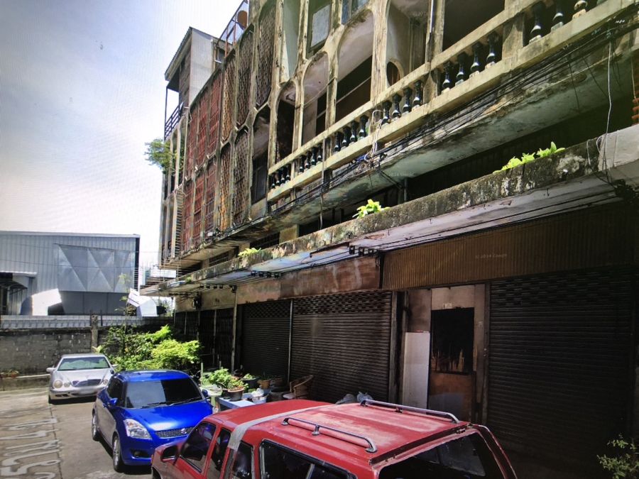 ขายอาคารพาณิชย์ / สำนักงาน - ขายตึกแถว 3 ชั้น 14 ตร.ว. กล้วยน้ำไท ใกล้ถนนพระราม 4 เหมาะลงทุน รีบขายด่วน