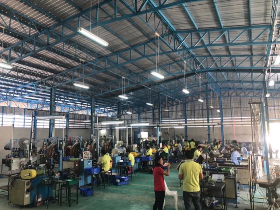 โรงงาน / โกดัง - ขายโรงงานและให้เช่าด่วน ตั้งอยู่ เขาไม้แก้ว, บางละมุง ชลบุรี