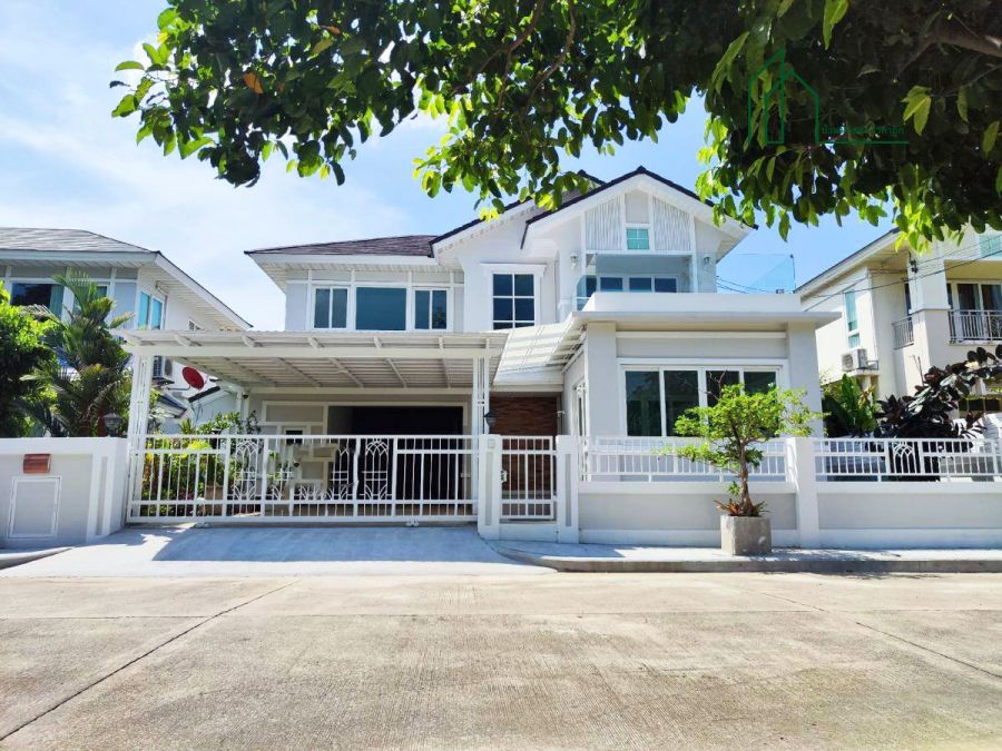 ขายบ้าน - บ้านเดี่ยววิวทะเลสาบ หน้าบ้านไม่ชนใคร หมู่บ้าน Perfect Place สุขุมวิท 77 ลาดกระบัง