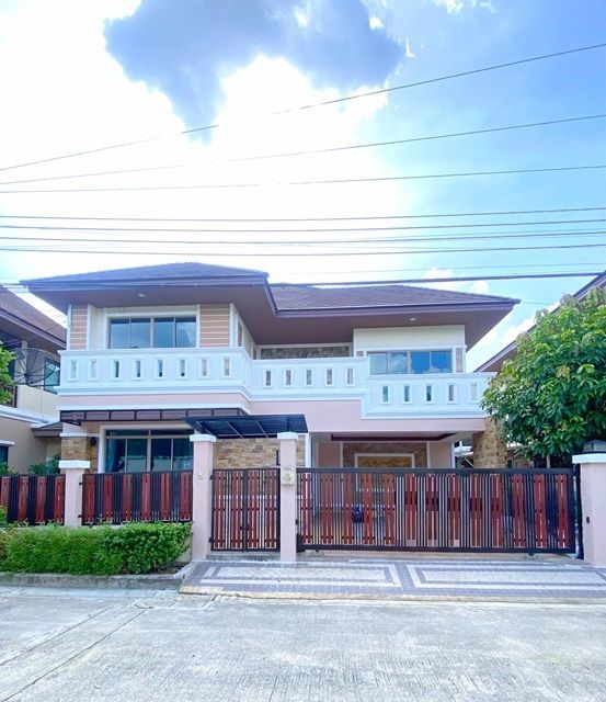 ให้เช่าบ้าน - เวสต์วิลล์ 100ม.ตรงข้าม เซ็นทรัล MRTบางยี่ขัน 4.7 กม. 5นอน ให้เช่าคฤหาสน์ 2 ชั้น 66 ตร.วา. 280 ตร.ม. 6 แอร์ พร้อมเฟอร์ .3 น้ำ