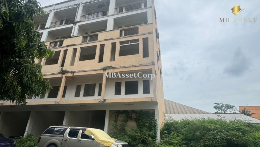 ขายอาคารพาณิชย์ / สำนักงาน - ขายอาคารพาณิชย์ใหม่ 4 ชั้นครึ่ง (มีชั้นลอย) ติดถนนเศรษฐกิจ 1 คลองมะเดื่อ อำเภอกระทุ่มแบน จังหวัดสมุทรสาคร