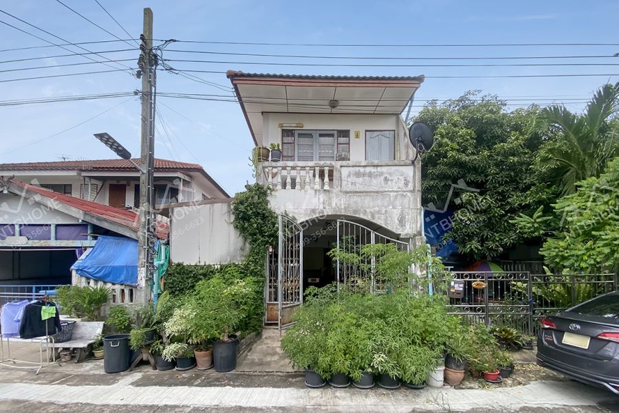 ขายทาวน์เฮาส์ - หมู่บ้านพระปิ่น 2 ติดถนนบรมราชชนนี ใกล้เซ็นทรัลปิ่นเกล้า ม.มหิดล ,ทางด่วน กาญจนาภิเษก