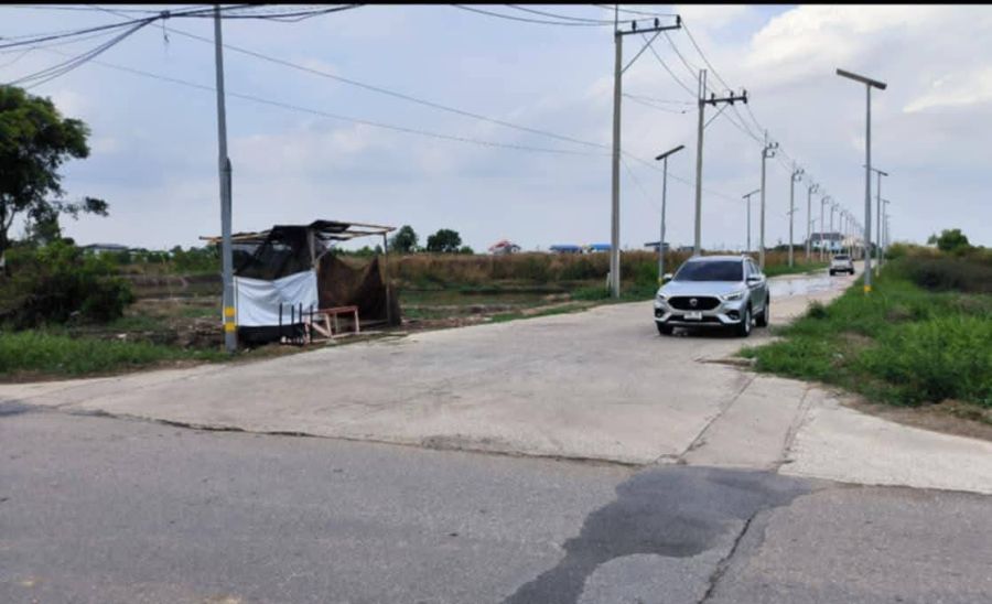 ขายที่ดิน - คลองด่าน บางเพรียง ที่ดิน 1-3-85 ไร่ ทำเลดี เหมาะสำหรับสร้างบ้าน สำนักงาน โกดัง