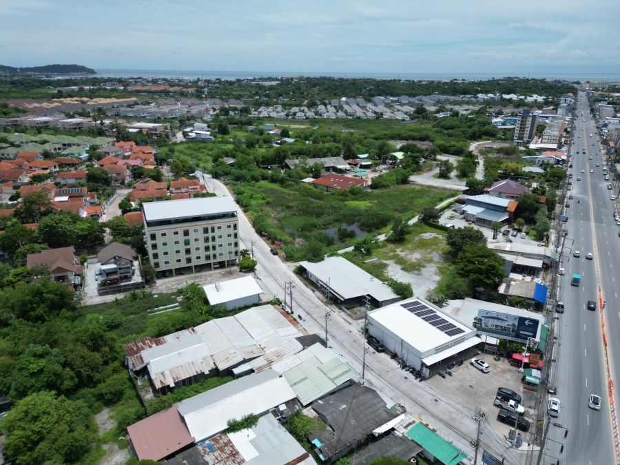 ขายที่ดิน - ขายที่ดิน 5-2-73.9 ไร่ ซอยหมู่บ้านศิลาวดี ถนนเสม็ด-อ่างศิลา จังหวัดชลบุรี