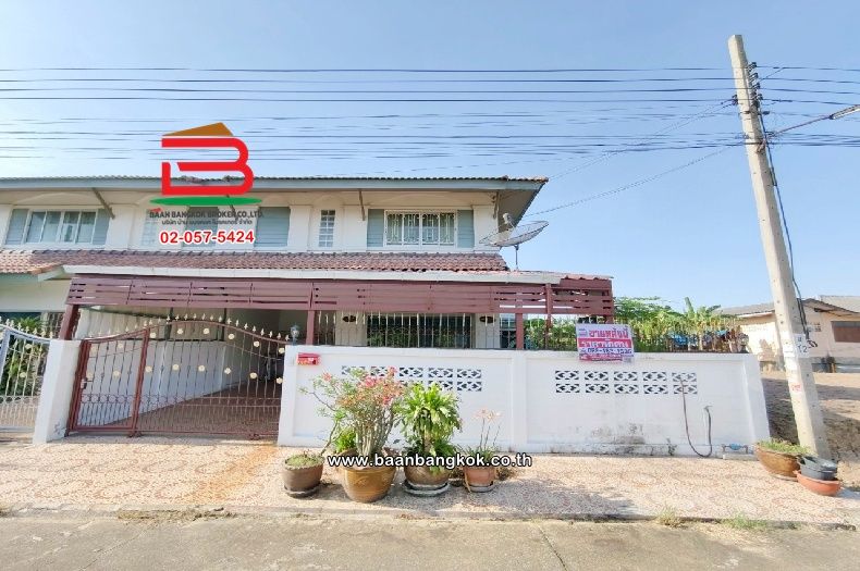 ขายบ้าน - บ้านเดี่ยว หมู่บ้าน ช.รุ่งเรือง 8 เนื้อที่ 40 ตร.ว (ใกล้ MRT คลองบางไผ่) ตำบลพิมลราช อำเภอบางบัวทอง นนทบุรี