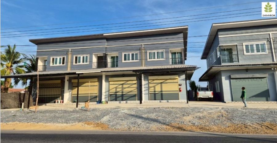 ขายอาคารพาณิชย์ / สำนักงาน - ขายอาคารพาณิชย์ 2 ชั้น 2 คูหา พร้อมเข้าอยู่ ทำเลดี ติดถนนหลัก ใกล้วัดทัพยายท้าว จ.นครปฐม