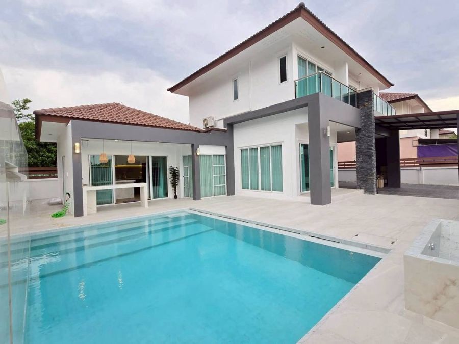 บ้าน - ขายและให้เช่าบ้านพูลวิลล่าใกล้บิ๊กซีแม่เหียะ ในหมู่บ้านเจ้าคุณเชียงใหม่ เนื้อที่ 80 ตร.วา