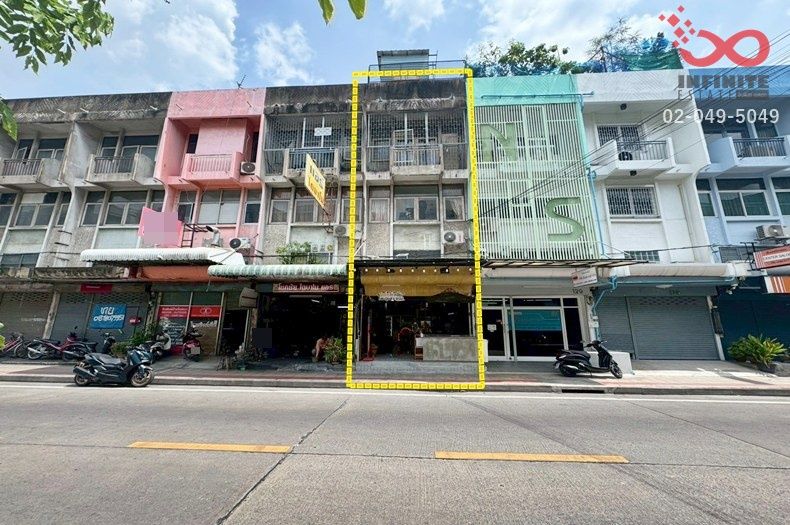ขายอาคารพาณิชย์ / สำนักงาน - ขายตึกแถว อาคารพาณิชย์ 3.5ชั้น ติดถนน เสนานิคม 1 ใกล้ลาดพร้าว-วังหิน
