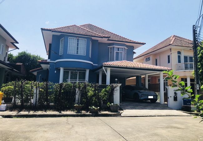 ขายบ้าน - ขายบ้านเดี่ยว หมู่บ้านพรอเมนาด โฮม ธนบุรี เนื้อที่ 59.8 ตร.ว. 2 ชั้น 3 นอน 3 น้ำ