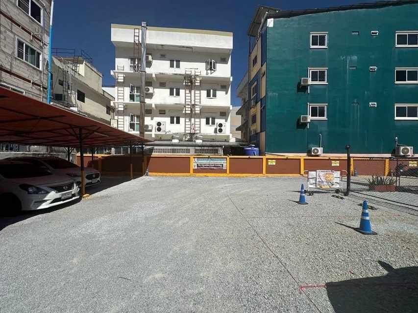 ให้เช่าที่ดิน - ให้เช่าที่ดิน เหมาะสำหรับเช่าทำธุรกิจ ซอยบัวขาว พัทยาใต้ ใกล้ซอยอเวนิว