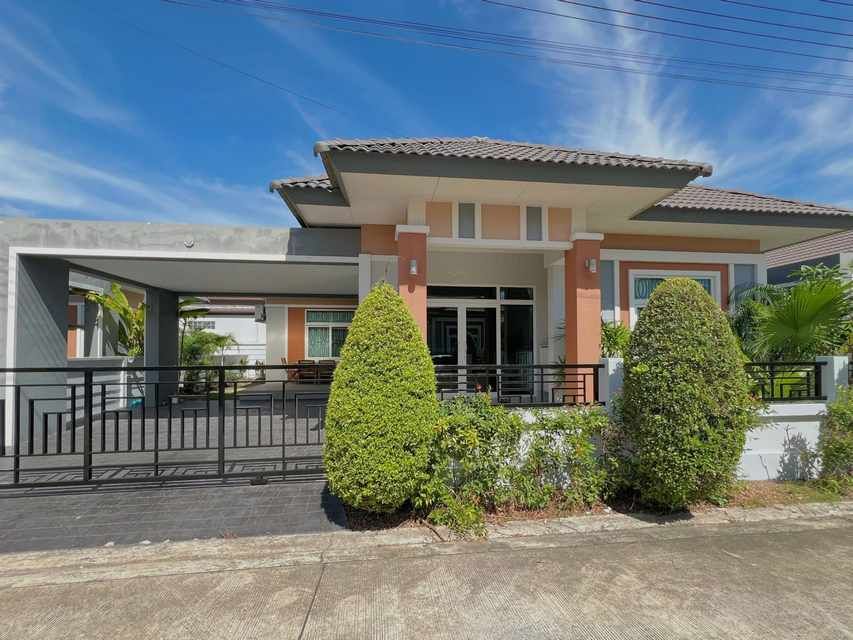 ให้เช่าบ้าน - บ้านเดี่ยวให้เช่า 3 ห้องนอน @หมู่บ้านเดอะปาล์ม บางเสร่