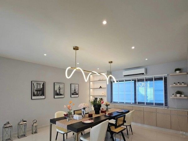 ให้เช่าบ้าน - ให้เช่าบ้าน โครงหมู่บ้านหรู Centro Bangna เซนโทร บางนา บางพลี จังหวัดสมุทรปราการ