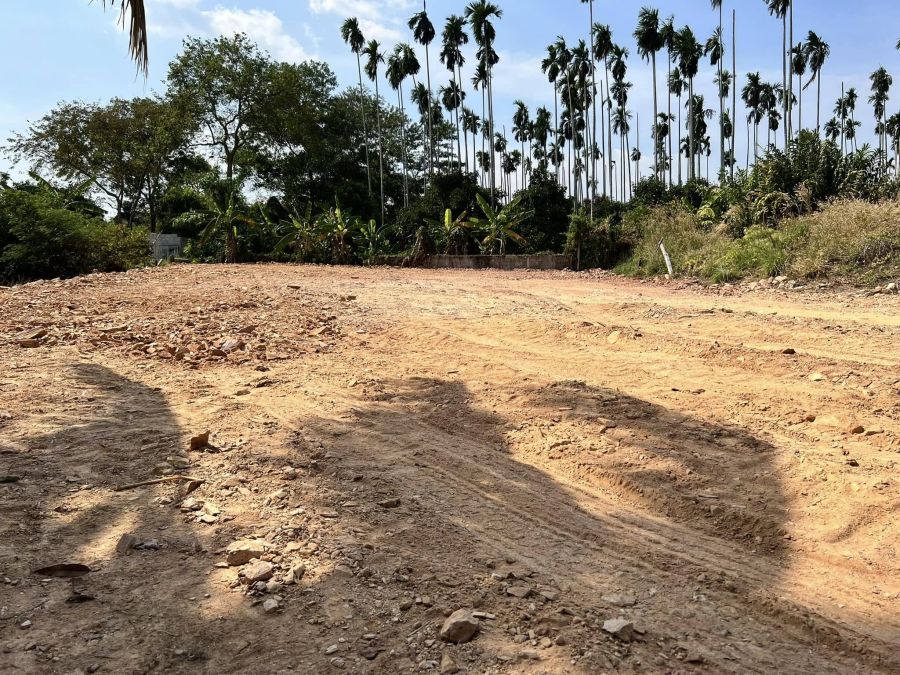 ขายที่ดิน - ขายที่ดินน้ำคอกถมแล้ว 150 ตรว. ใกล้เซ็นทรัลระยอง-2กม. เมืองระยอง