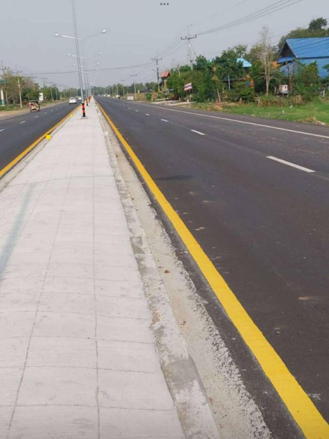 ขายที่ดิน - ขายถูกมาก!! ที่ดินถมแล้ว ติดถนนใหญ่ 1-1-34 ไร่ ทำเลดี อ.คง จ.โคราช ใกล้ถนนมิตรภาพ ตลาด โรงเรียน โรงพยาบาล