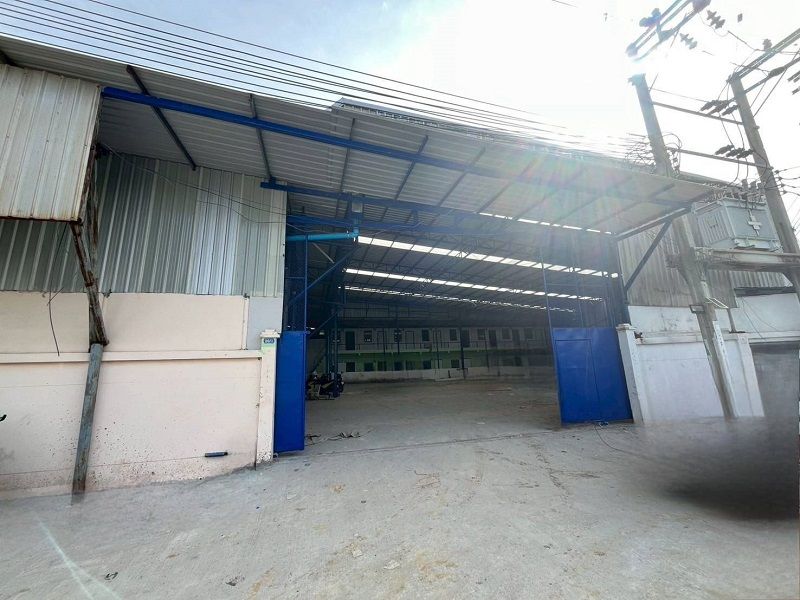 ให้เช่าโรงงาน / โกดัง - ให้เช่าโกดังซอยเทียนทะเล บางขุนเทียน กรุงเทพ โรงงาน 1,000 ตารางเมตร